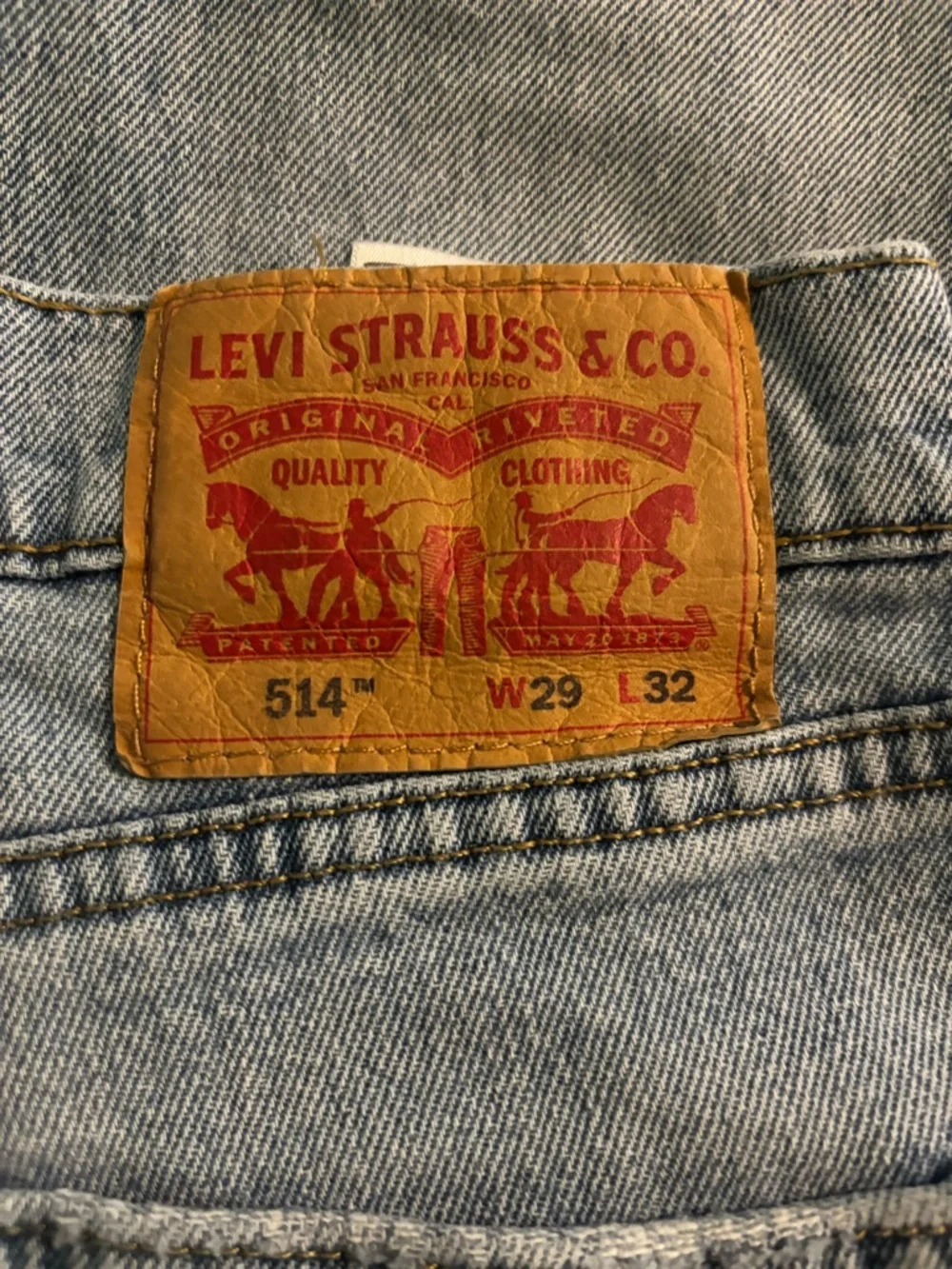Levi's 514 Mens Sz 29x32 Straight‎ Leg Slim Fit Cotton Elastane Light Wash